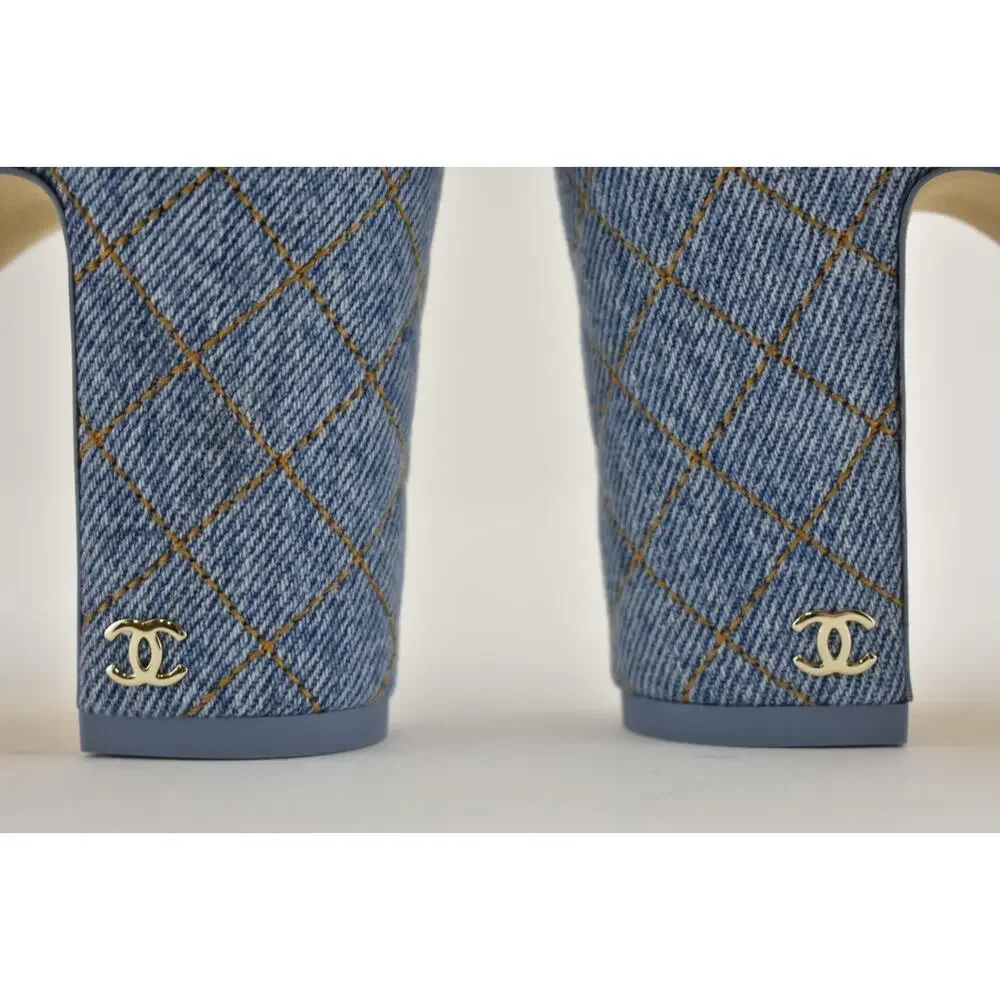 CHANEL 26b light